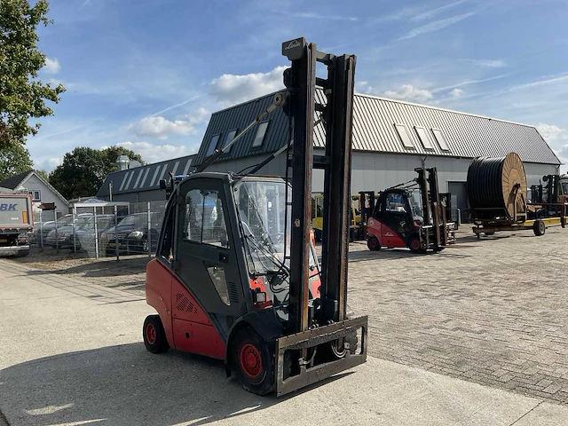 2011 linde h35t-01 vorkheftruck - afbeelding 21 van  27
