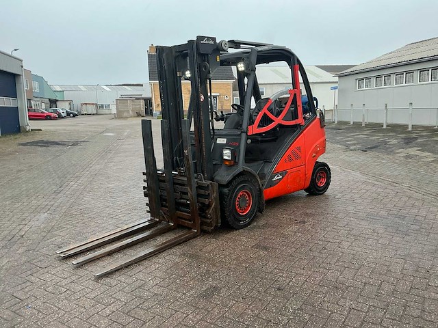 2011 linde h35t-01 vorkheftruck - afbeelding 7 van  14