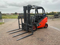 2011 linde h35t-01 vorkheftruck - afbeelding 1 van  18
