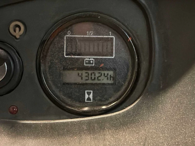 2011 linde l14 elektrische palletwagen - afbeelding 8 van  13