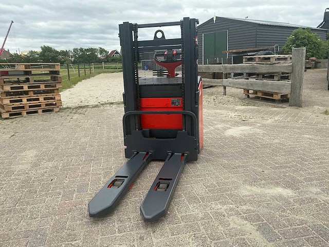2011 linde l16 duolift stapelaar - afbeelding 1 van  11