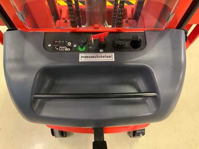 2011 logitrans self 1001/2020 stapelaar - afbeelding 2 van  6