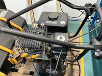 2011 lumag km600 zelfrijdende veegmachine - afbeelding 3 van  5