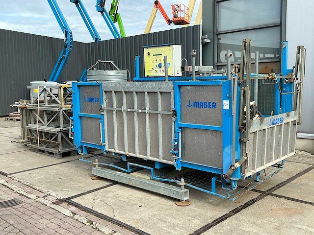 2011 maber dmh bouwlift - afbeelding 1 van  10