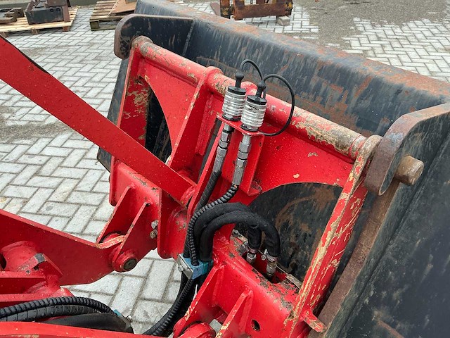 2011 macks 333 shovel - afbeelding 21 van  31