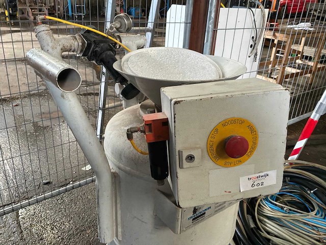 2011 magnet 2000-50-ce straal machine - afbeelding 8 van  14