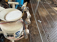 2011 magnet 2000-50-ce straal machine - afbeelding 11 van  14