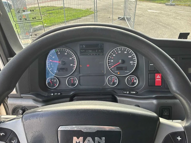 2011 man tgx 18.400 4x2 lls vrachtwagen - afbeelding 31 van  32