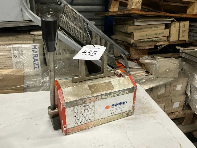 2011 mennens mhm hijsmagneet - afbeelding 1 van  8