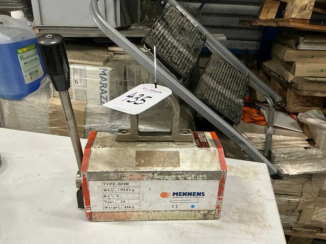 2011 mennens mhm hijsmagneet - afbeelding 1 van  4