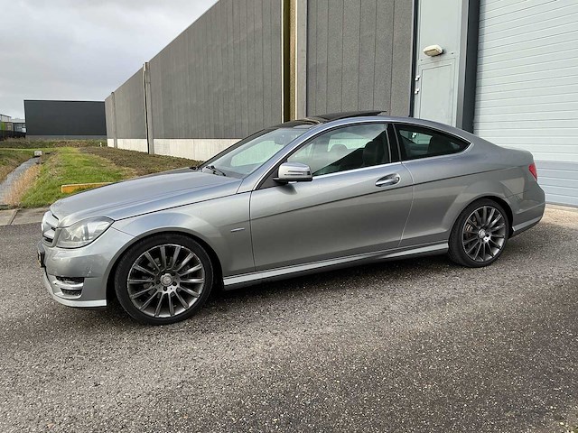 2011 mercedes-benz c-klasse coupé 220 cdi - afbeelding 32 van  45