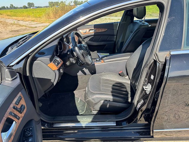 2011 mercedes-benz cls-klasse 350 personenauto - afbeelding 8 van  33