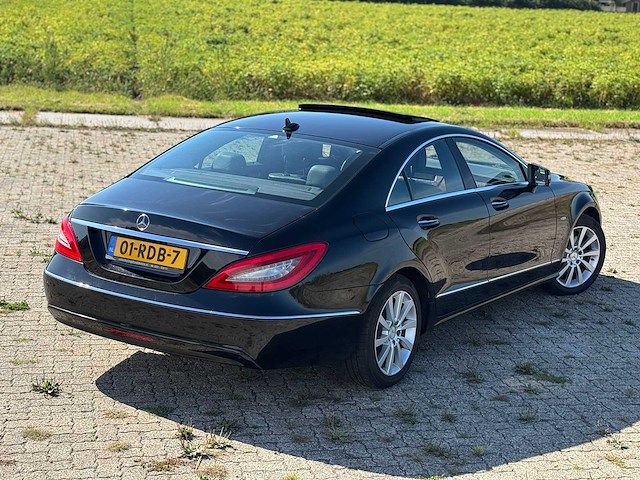 2011 mercedes-benz cls-klasse 350 personenauto - afbeelding 25 van  33