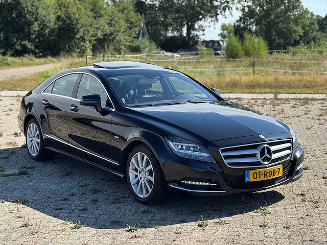 2011 mercedes-benz cls-klasse 350 personenauto - afbeelding 31 van  33