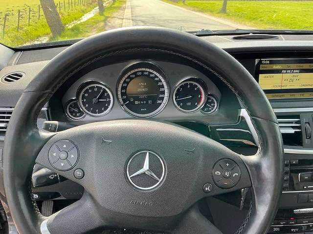 2011 mercedes-benz e-klasse 200 cdi avantgarde - personenauto - afbeelding 13 van  22