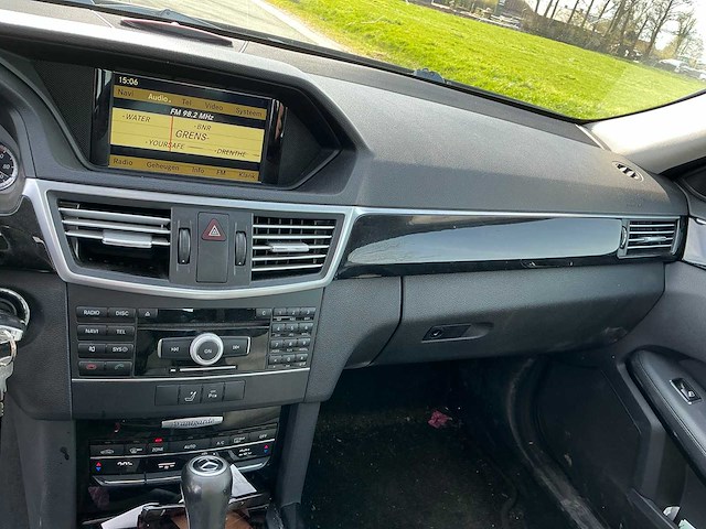 2011 mercedes-benz e-klasse 200 cdi avantgarde - personenauto - afbeelding 4 van  7
