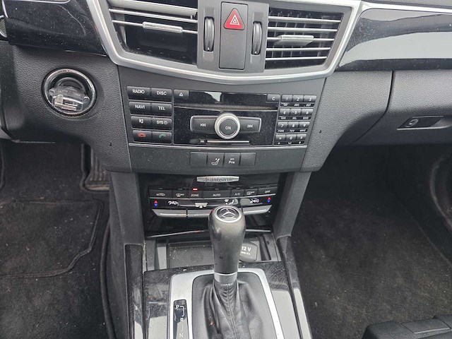 2011 mercedes-benz e-klasse 200 cdi personenauto - afbeelding 13 van  32