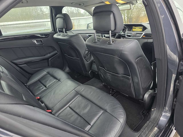 2011 mercedes-benz e-klasse 200 cdi personenauto - afbeelding 18 van  32