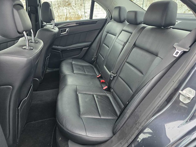 2011 mercedes-benz e-klasse 200 cdi personenauto - afbeelding 19 van  32