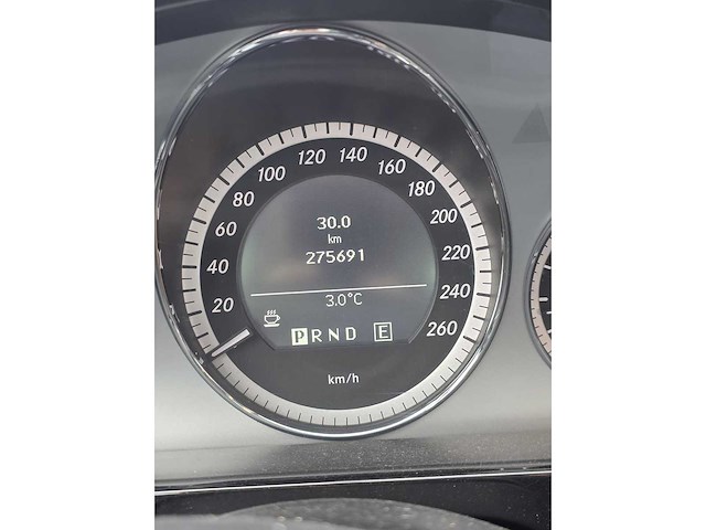 2011 mercedes-benz e-klasse 200 cdi personenauto - afbeelding 26 van  32