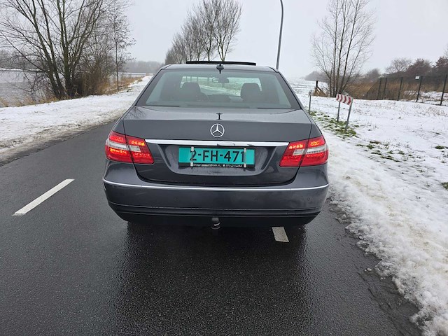 2011 mercedes-benz e-klasse 200 cdi personenauto - afbeelding 32 van  32