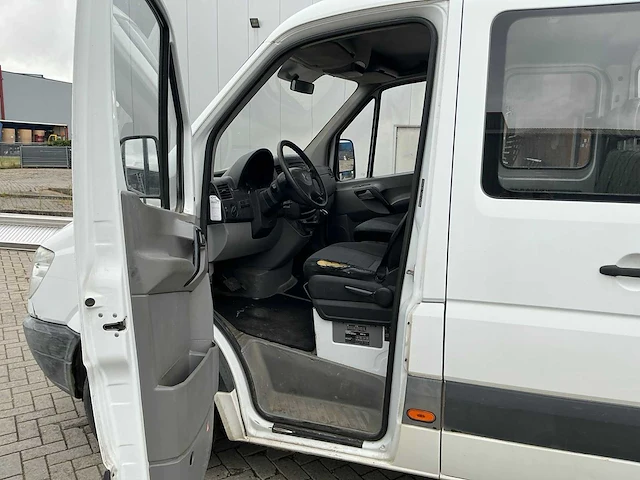 2011 mercedes-benz sprinter 210 2.2 cdi 366 dc bedrijfswagen - afbeelding 26 van  29