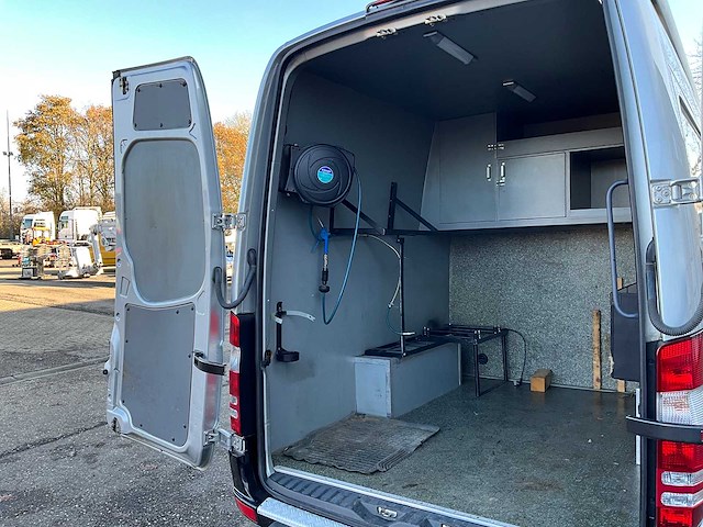 2011 mercedes-benz sprinter 318cdi motorcross camper - afbeelding 9 van  46