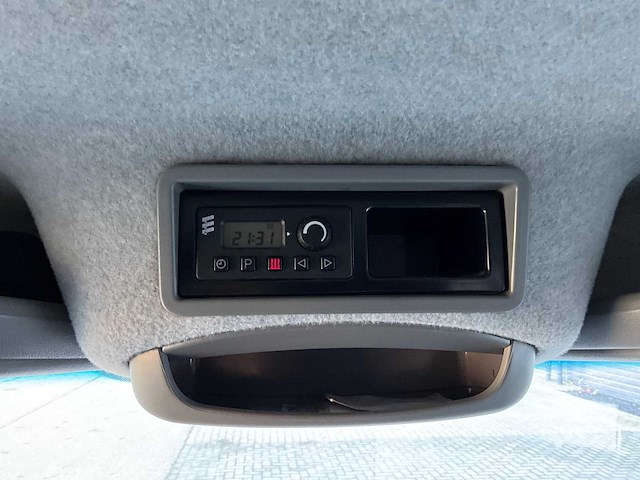 2011 mercedes-benz sprinter 318cdi motorcross camper - afbeelding 32 van  46