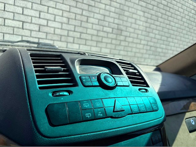 2011 mercedes-benz viano benzine vip bus automaat - afbeelding 6 van  17