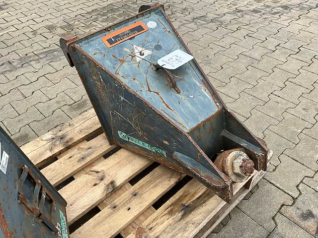 2011 merlo tre emme gz450 voorzet hijshaak - afbeelding 3 van  8