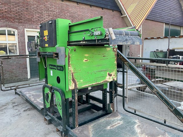 2011 miedema mb55 kistenvuller - afbeelding 2 van  7