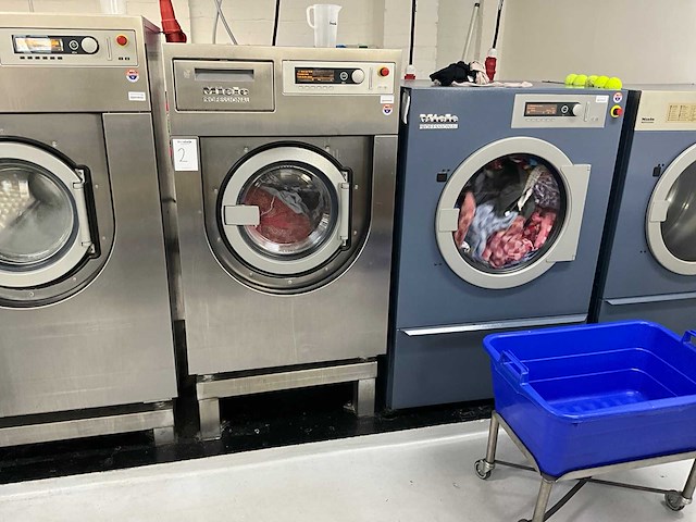 2011 miele professional pw6107 el mf industriële wasmachine - afbeelding 1 van  3