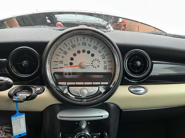 2011 mini 1.6 one minimalist business line personenauto - afbeelding 2 van  25