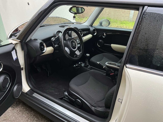 2011 mini 1.6 one minimalist business line personenauto - afbeelding 3 van  25