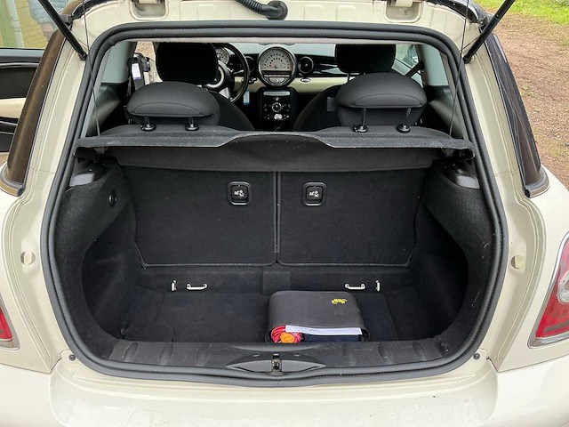 2011 mini 1.6 one minimalist business line personenauto - afbeelding 9 van  25