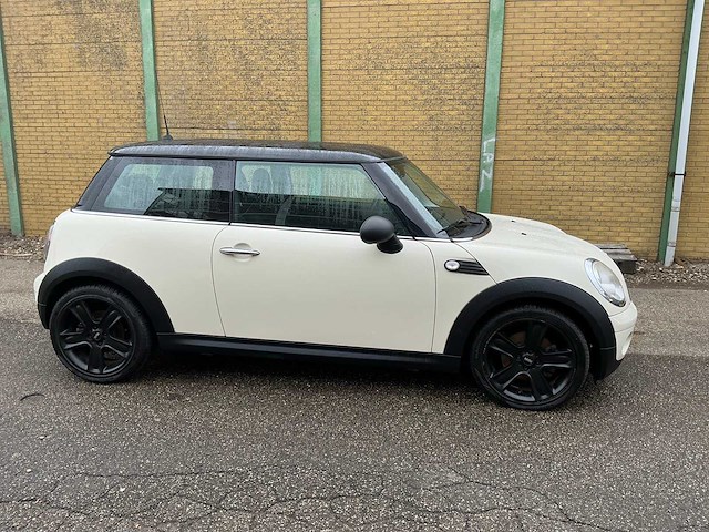 2011 mini 1.6 one minimalist business line personenauto - afbeelding 8 van  25