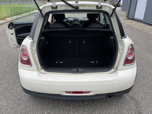 2011 mini 1.6 one minimalist business line personenauto - afbeelding 4 van  12