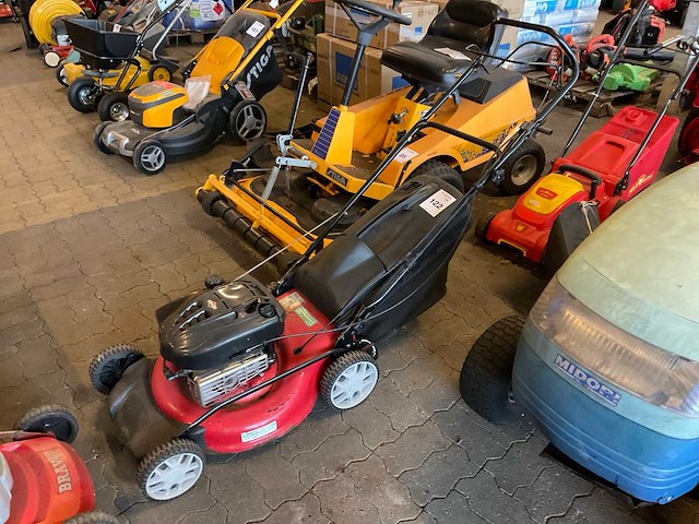 2011 mtd 48 spb grasmaaier - afbeelding 1 van  4