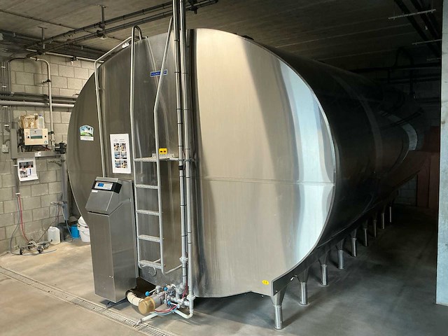 2011 mueller melk koeltank 33200ltr. - afbeelding 12 van  21