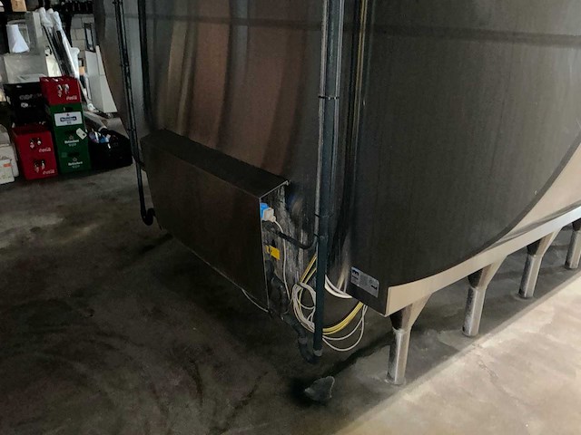 2011 mueller melk koeltank 33200ltr. - afbeelding 19 van  21