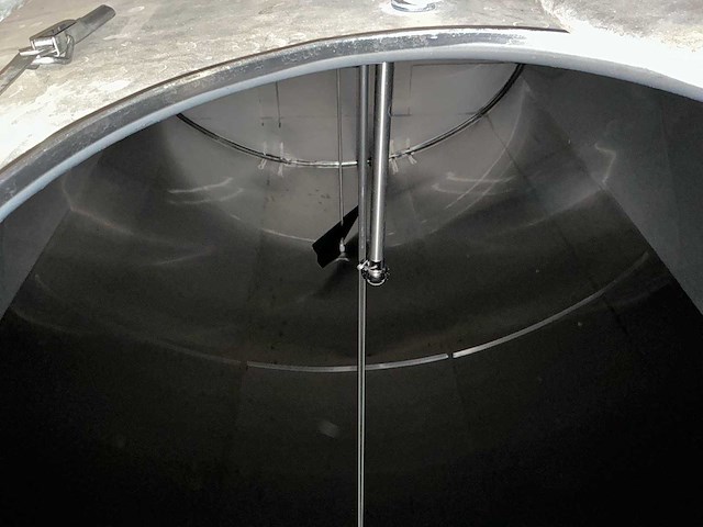 2011 mueller melk koeltank 33200ltr. - afbeelding 21 van  21