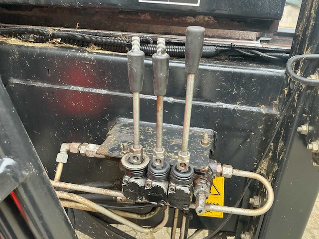 2011 new holland bb9070 6rs balenpers - afbeelding 20 van  27