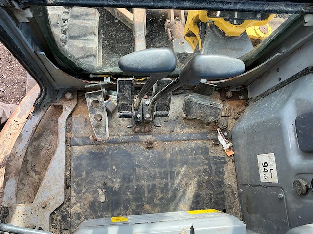 2011 new holland e50b sr midigraafmachine - afbeelding 18 van  37