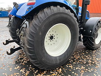 2011 new holland t6020 elite vierwielaangedreven landbouwtractor - afbeelding 4 van  34