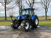 2011 new holland t6020 elite vierwielaangedreven landbouwtractor - afbeelding 1 van  34