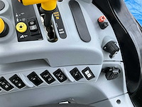 2011 new holland t6020 elite vierwielaangedreven landbouwtractor - afbeelding 17 van  34