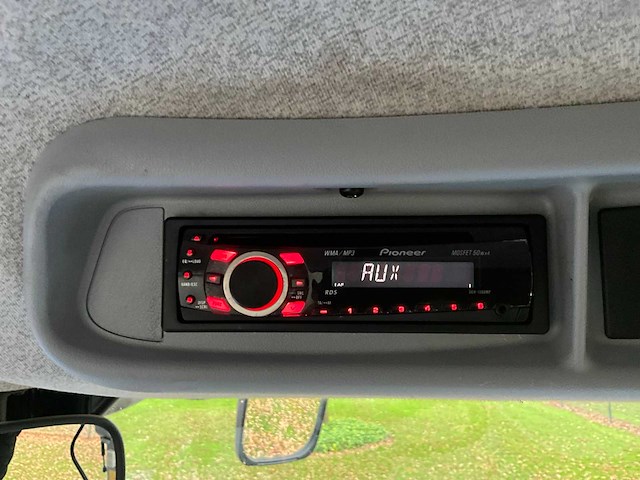 2011 new holland t6020 elite vierwielaangedreven landbouwtractor - afbeelding 20 van  34