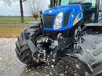 2011 new holland t6020 elite vierwielaangedreven landbouwtractor - afbeelding 34 van  34