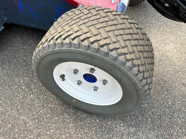 2011 nifty hr12 nde hoogwerker - afbeelding 24 van  25