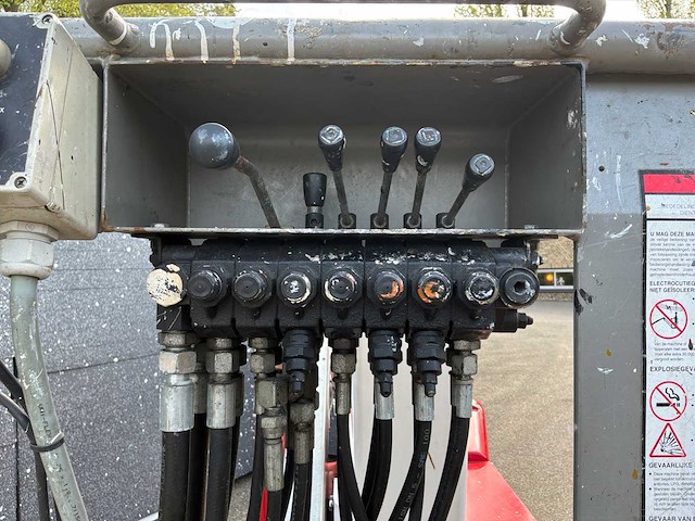 2011 nifty hr12 nde hoogwerker - afbeelding 17 van  25